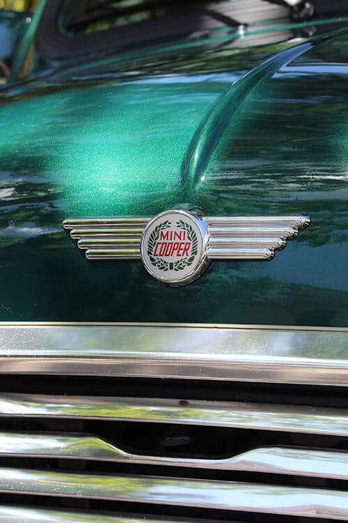 Mini Cooper clásico rojo